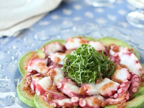 たことアボカドの和風カルパッチョ